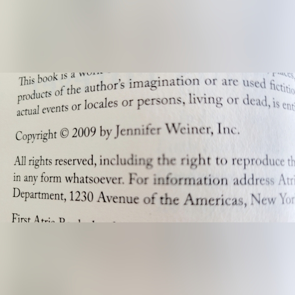 Best Friends Forever by Jennifer Weiner an Autographed Hardcover Novel - Picture 3 of 3